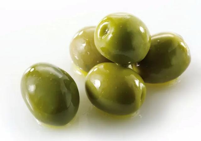 Whole Super Mammoth Green Olives 5Kg